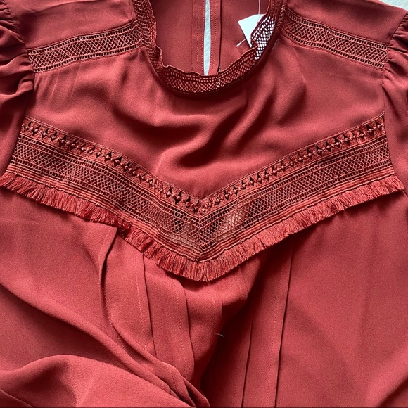 NEW Ann Taylor Fringe Detail Pleated Blouse - Picture 4 of 8